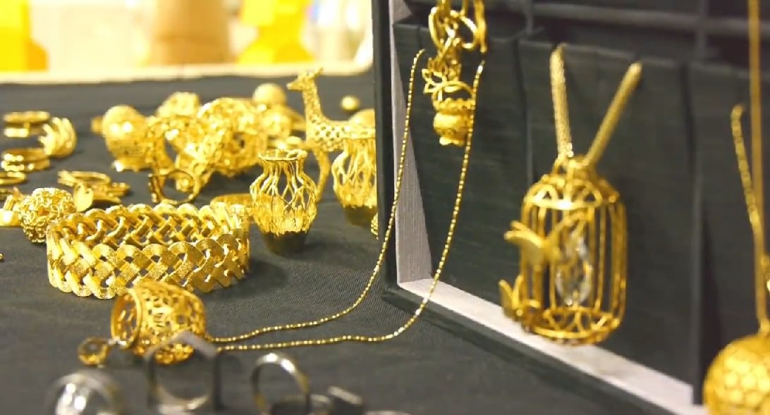 3D printed gold metal